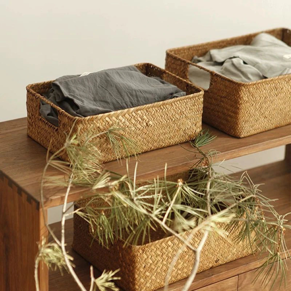 Large Handwoven Seagrass Basket – Natural Wicker Storage Organizer