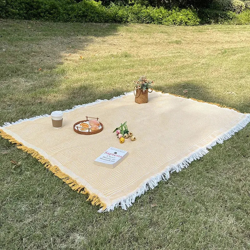 Portable Grid Picnic Mat – Moisture-Proof Outdoor Blanket (90x150 cm) Brownstick