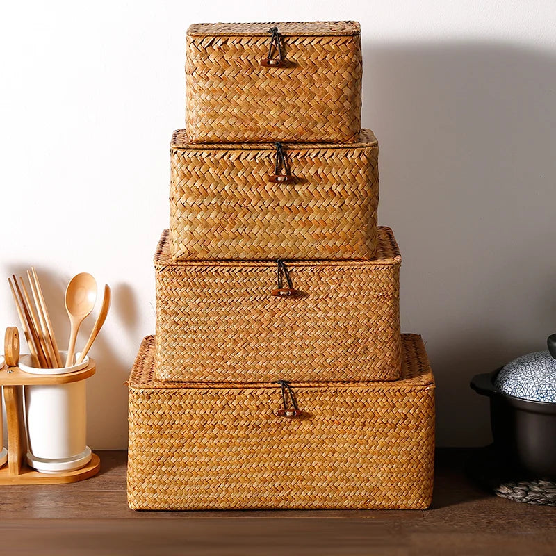 Handwoven Seagrass Storage Basket with Lid – Natural Organizer Brownstick