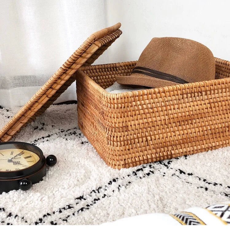 Handwoven Rattan Laundry Basket with Cover – Large Storage Brownstick