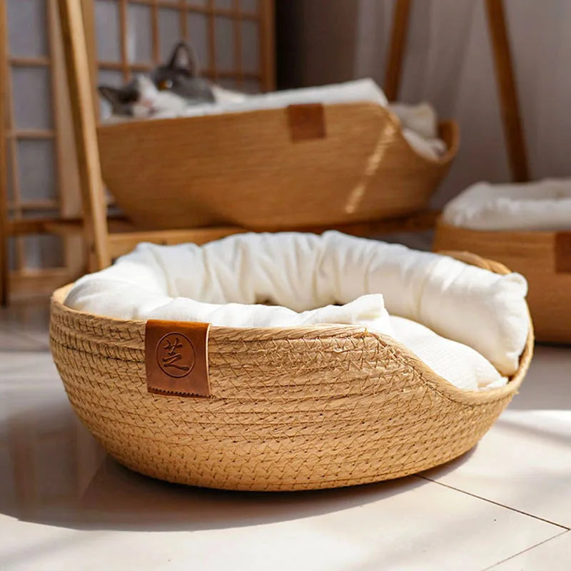 Hand-Woven Natural Cozy, Eco-Friendly  Cat Bed Brownstick